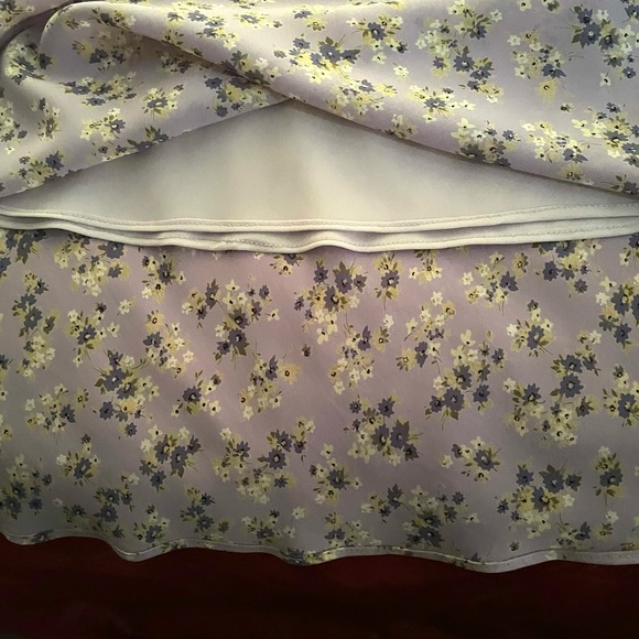 Tribal brand floral maxi skirt with lavender background stretch waist, size 10 - Picture 12 of 15